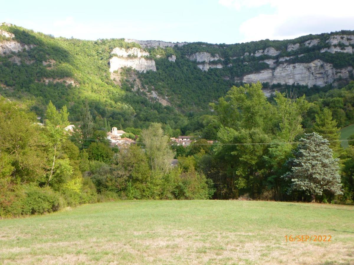 Maison De Village Saint-Paul-des-Fonts Bagian luar foto