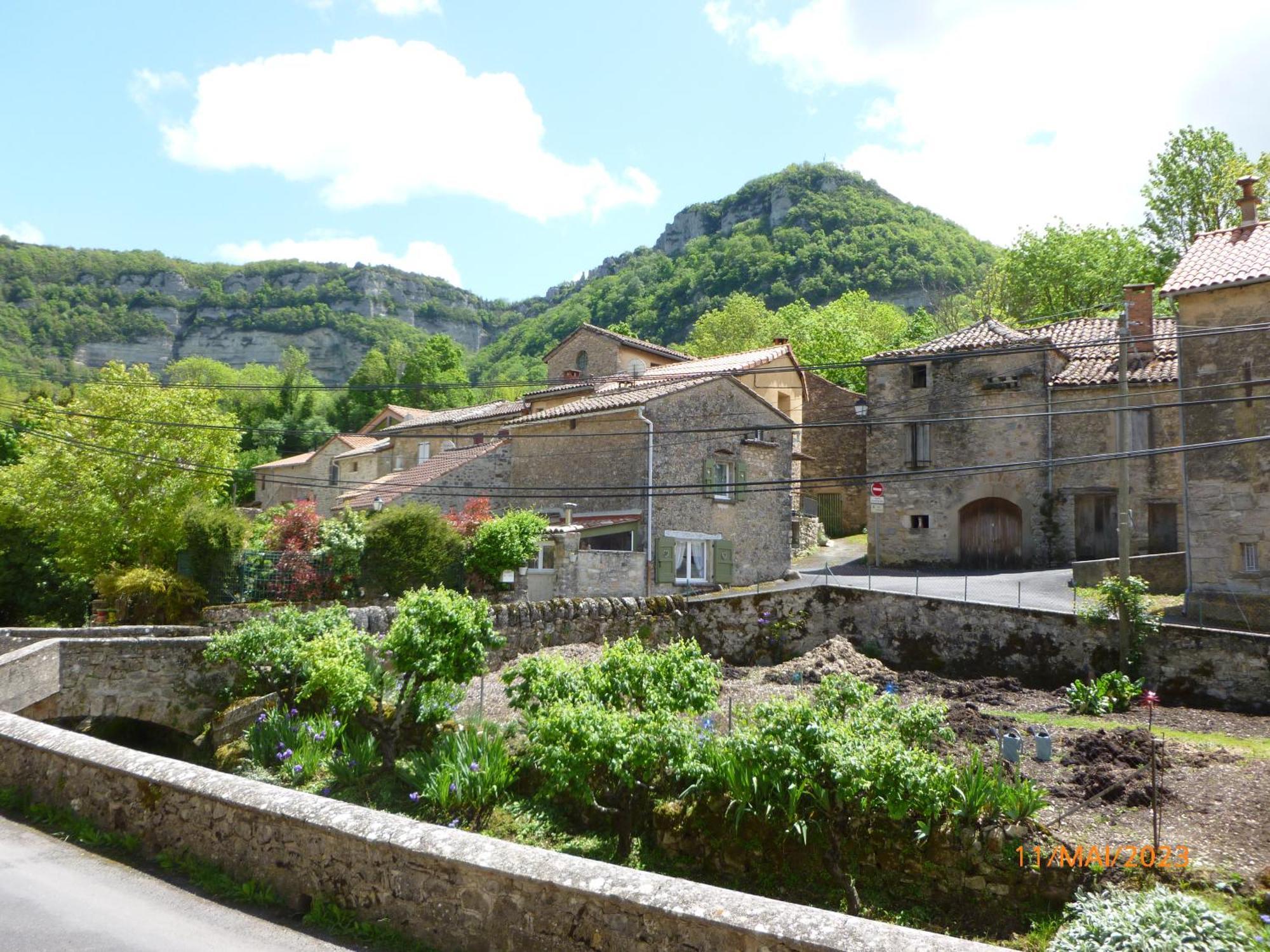 Maison De Village Saint-Paul-des-Fonts Bagian luar foto